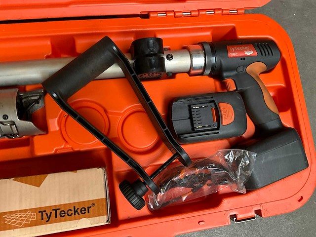 Tytecker tt2020 betonvlecht machine - afbeelding 4 van  4