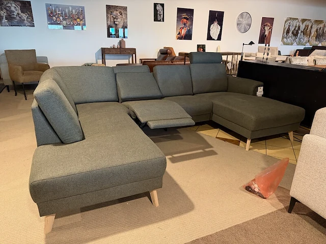 U-bank met open eiland en lounge, elektrisch verstelbaar army green - afbeelding 1 van  6