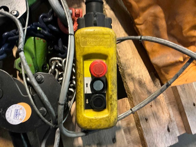 U-mega uhd-110 elektrische kettingtakel - afbeelding 5 van  6