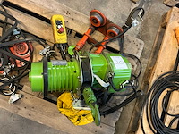 U-mega uhd-110 elektrische kettingtakel - afbeelding 2 van  7