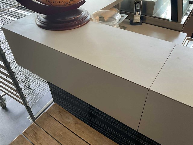 U-model barmeubel - afbeelding 6 van  6