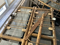 U vormig messing drankenrek met glazenhouders - afbeelding 8 van  10