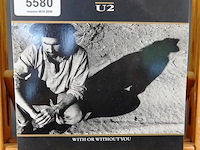 U2 - afbeelding 1 van  4