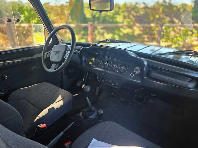 Uaz - tigr - 4x4 - offroad - uniek 7900 km - 2005 - zv-512-h - personenauto - afbeelding 10 van  25