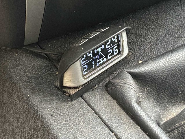 Uaz patriot bedrijfswagen - afbeelding 19 van  44