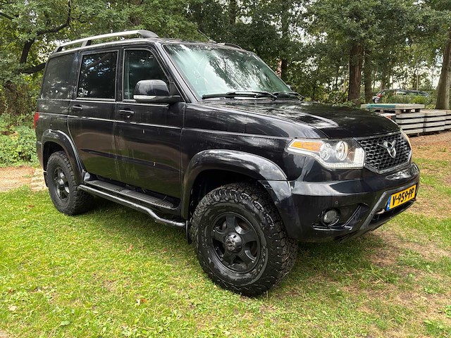 Uaz patriot bedrijfswagen - afbeelding 20 van  44