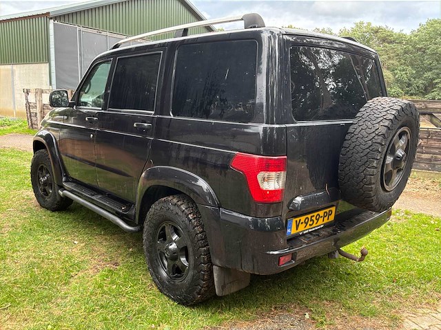 Uaz patriot bedrijfswagen - afbeelding 27 van  29