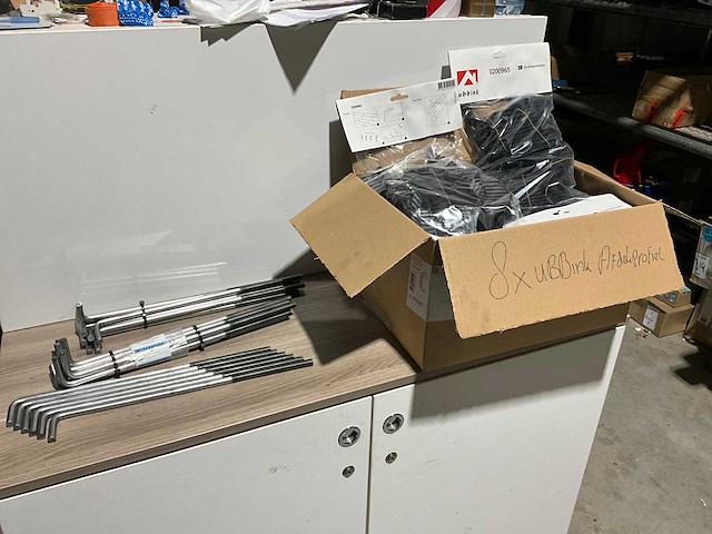 Ubbink - ua afdekprofielklem (8x) - afbeelding 1 van  5