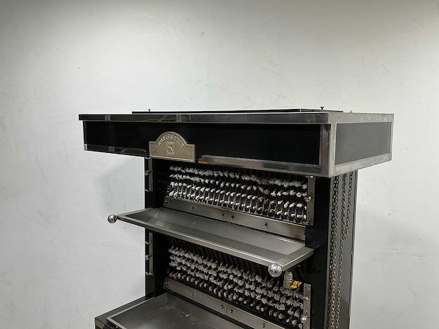 Ubert - fg3 - rotisserie - afbeelding 3 van  8
