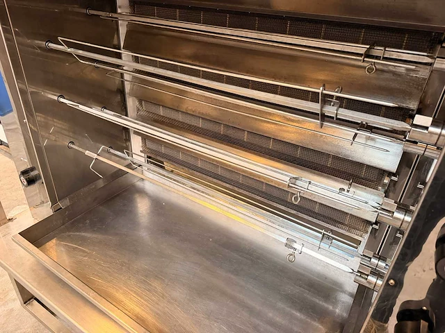 Ubert - rt44g - moniele infrarood rotisserie - afbeelding 2 van  12