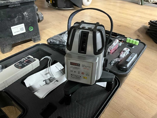 Ubex xm550k bouwlaser - afbeelding 3 van  6