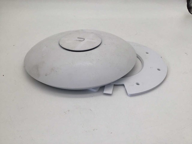 Ubiquiti unifi ap uac-ac-pro acces point - afbeelding 1 van  7