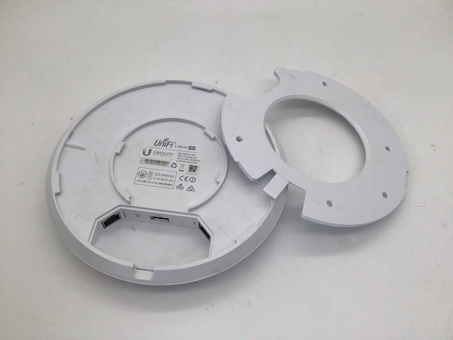 Ubiquiti unifi ap uac-ac-pro acces point - afbeelding 4 van  4