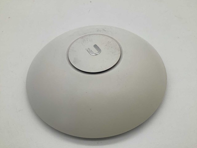 Ubiquiti unifi ap uap-ac-lr acces point - afbeelding 1 van  4