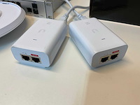 Ubiquiti unifi dream machine pro 19" switch en access points - afbeelding 8 van  12