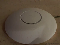 Ubiquiti unifi toegangspunt u6-pro - afbeelding 2 van  3