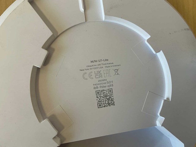 Ubiquiti unify acces point (4x) - afbeelding 1 van  9
