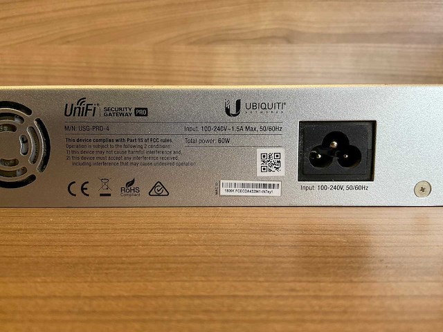 Ubiquiti usg pro 4 security gateway - afbeelding 6 van  6