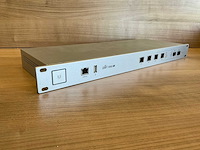 Ubiquiti usg pro 4 security gateway - afbeelding 1 van  6