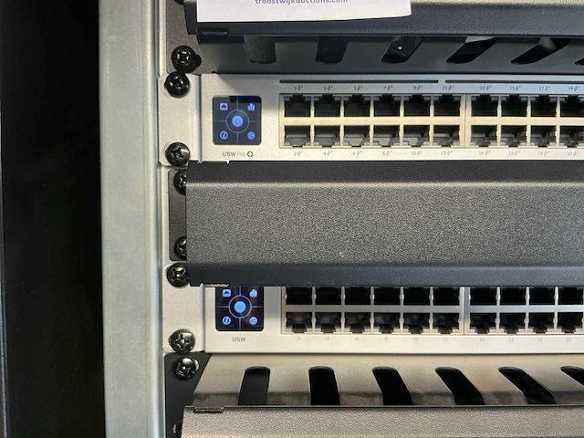 Ubiquiti usw pro 48 poe switch - afbeelding 2 van  5