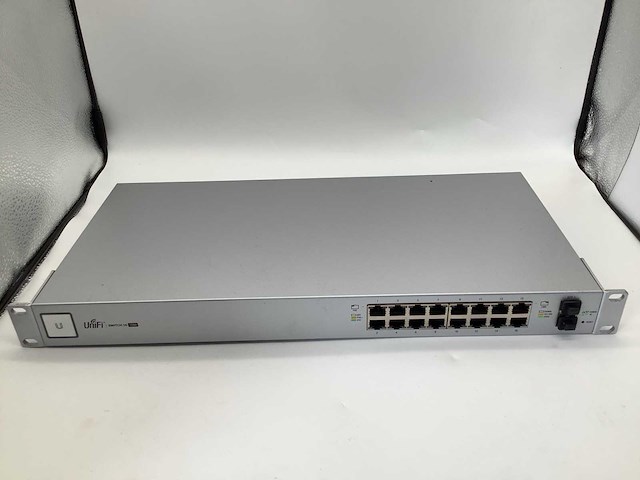 Ubiquity unify us-16-150w 16 ports power over ethernet switch - afbeelding 3 van  7