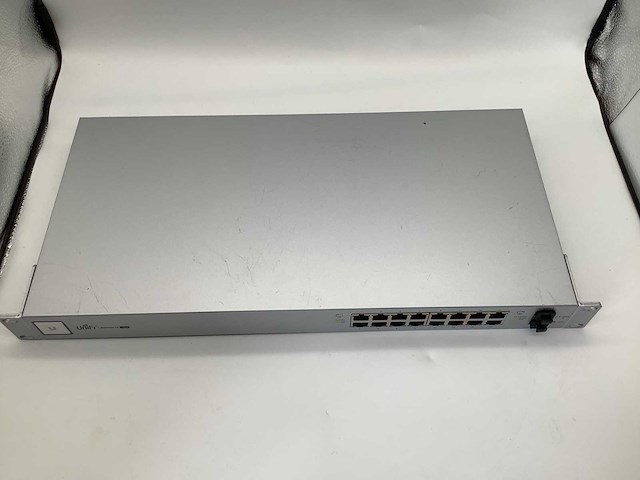 Ubiquity unify us-16-150w 16 ports power over ethernet switch - afbeelding 4 van  7