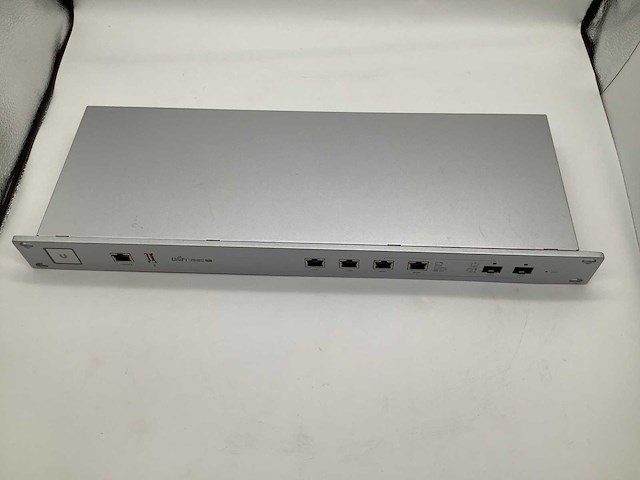 Ubiquity unify usg-pro-4 security gateway pro - afbeelding 3 van  6