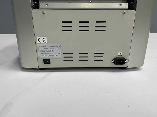 Uchida - bc-10 - business card cutter - afbeelding 3 van  12