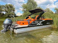 Uf equipment - 2026 - 25 foot luxe pontonboot met yamaha 100pk 2026 en gekeurde trailer 2026 - afbeelding 25 van  26