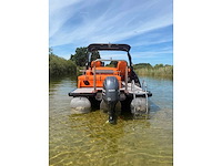Uf equipment - 2026 - 25 foot luxe pontonboot - afbeelding 11 van  26