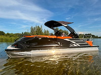 Uf equipment - 2026 - 25 foot luxe pontonboot - afbeelding 1 van  26