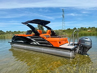 Uf equipment - 2026 - 25 foot luxe pontonboot - afbeelding 12 van  26
