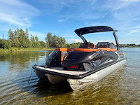 Uf equipment - 2026 - 25 foot luxe pontonboot - afbeelding 22 van  26