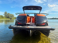 Uf equipment - 2026 - 25 foot luxe pontonboot - afbeelding 24 van  26