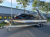 Uf equipment - 2026 - 25 foot luxe pontonboot - afbeelding 9 van  13