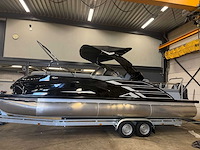 Uf equipment - 2026 - 25 foot luxe pontonboot - afbeelding 10 van  13