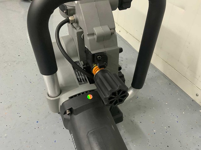 Uf equipment - 2026 - ac7400 - betonzaag - afbeelding 14 van  24