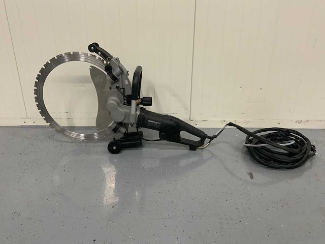 Uf equipment - 2026 - ac8500 - betonzaag - afbeelding 20 van  22