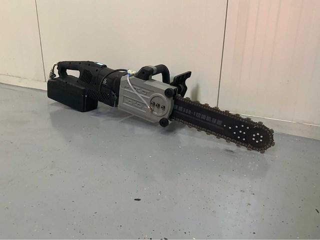 Uf equipment - 2026 - dc839 - betonzaag 4000w - afbeelding 2 van  6