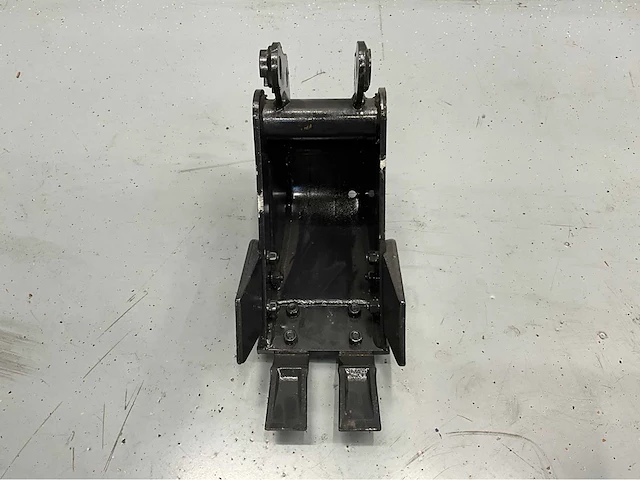 Uf equipment kubota - 2026 - nm 1800 kg - diesel rupsgraafmachine - afbeelding 18 van  28