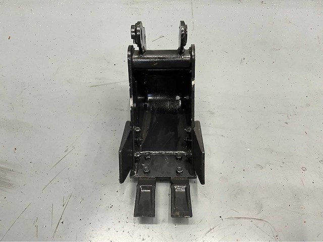 Uf equipment nm-1800 kg rupsgraafmachine diesel 2026 incl. 3 bakken - afbeelding 14 van  22