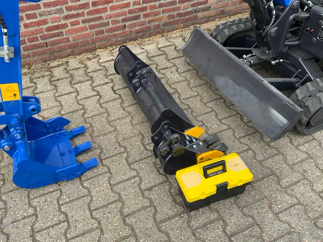 Uf equipment nm-e15 rupsgraafmachine - afbeelding 3 van  15