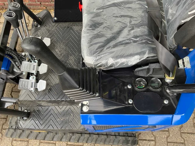 Uf equipment nm-e15 rupsgraafmachine - afbeelding 14 van  15