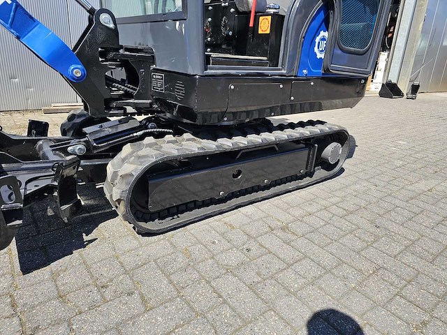 Uf equipment nm25 - minigraafmachine - snelwisselsysteem - 3 bakken - 2026 - afbeelding 9 van  31