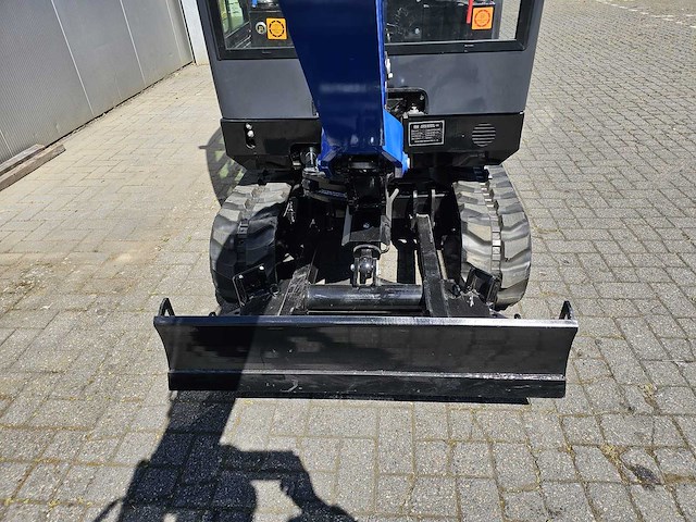 Uf equipment nm25 - minigraafmachine - snelwisselsysteem - 3 bakken - 2026 - afbeelding 2 van  31