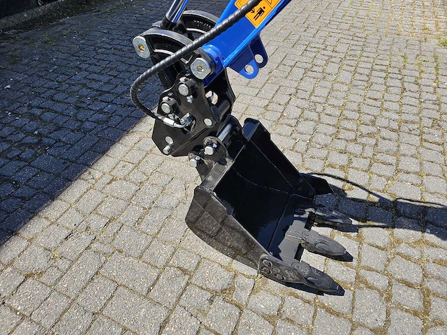 Uf equipment nm25 - minigraafmachine - snelwisselsysteem - 3 bakken - 2026 - afbeelding 4 van  31