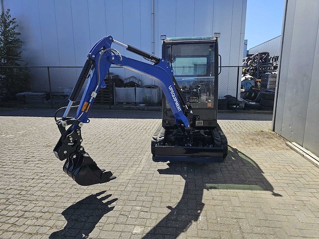 Uf equipment nm25 - minigraafmachine - snelwisselsysteem - 3 bakken - 2026 - afbeelding 30 van  31