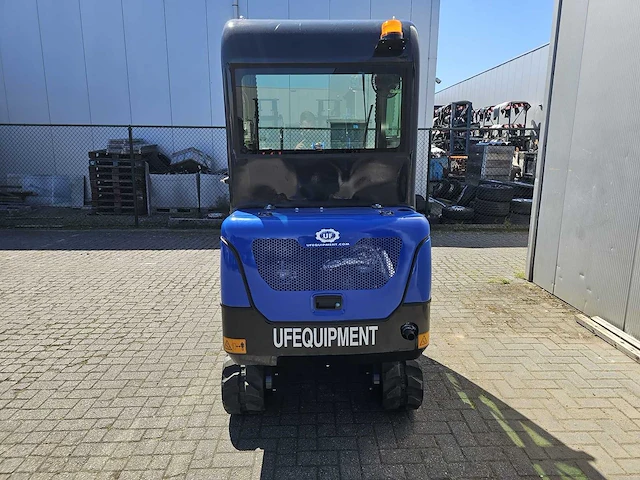 Uf equipment nm25 - minigraafmachine - snelwisselsysteem - 3 bakken - 2026 - afbeelding 27 van  31