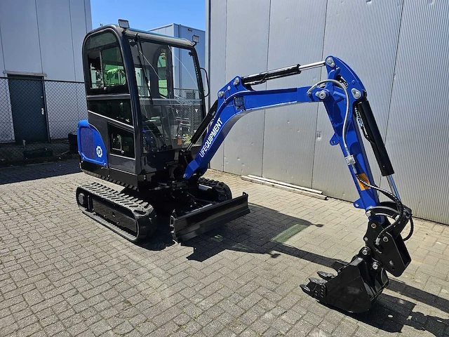 Uf equipment nm25 - minigraafmachine - snelwisselsysteem - 3 bakken - 2026 - afbeelding 29 van  31