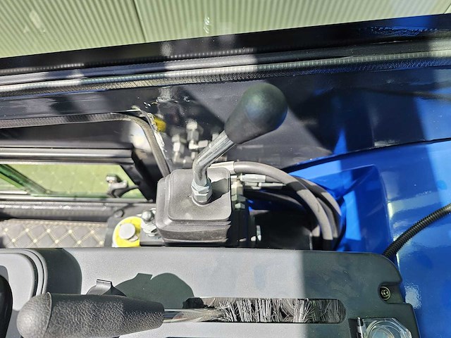 Uf equipment nm25 - minigraafmachine - snelwisselsysteem - 3 bakken - 2026 - afbeelding 15 van  20